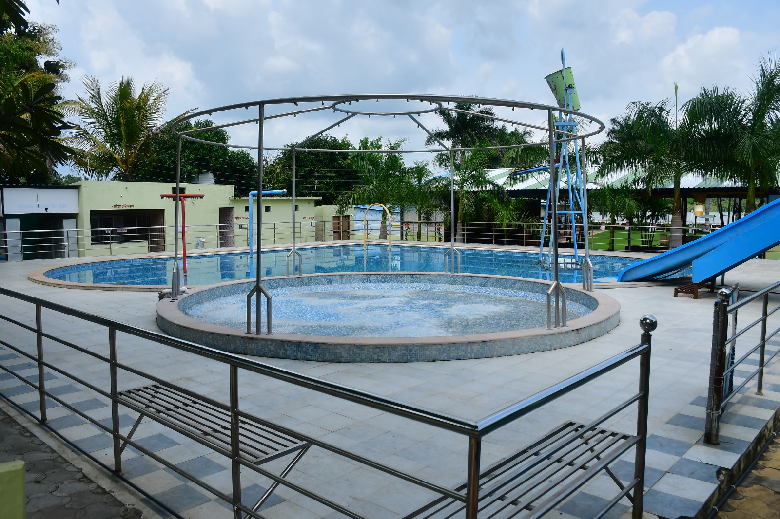 Kids Swimming Pool with Slide