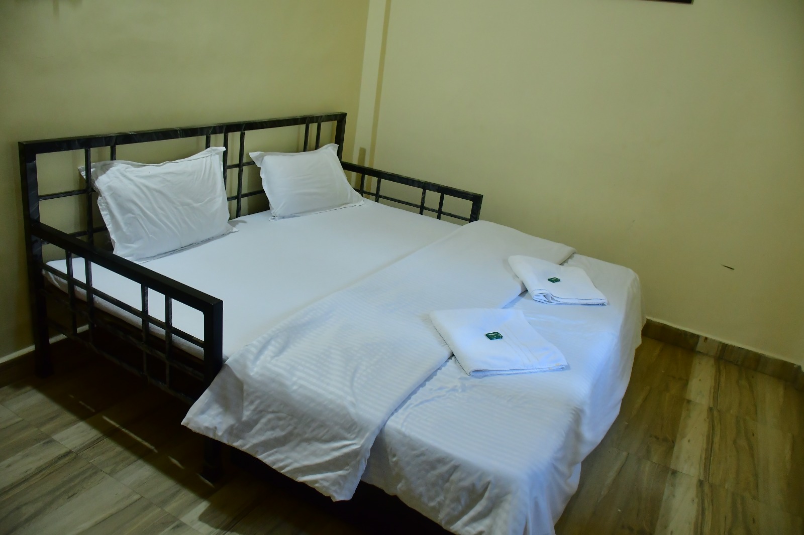 Comfortable Guest Room for Couples